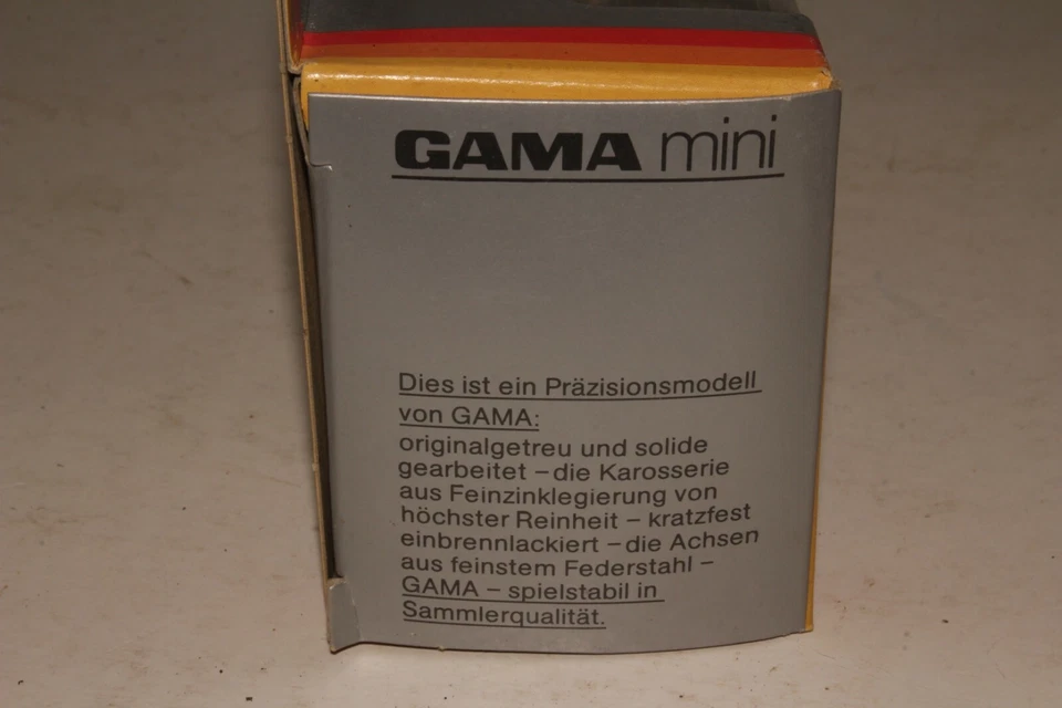 Gama Mini Opel Corsa cupé, escala 1:43 diecast en caja Foto 4 de 4