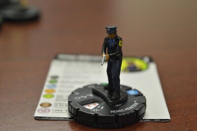 DC Heroclix Harley Quinn & The Gotham Girls 028 Renee Montoya Uncommon 