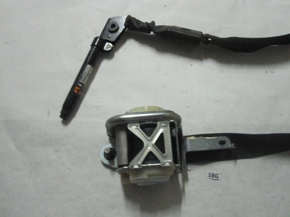 NOT WORKING BLOWN 2013-2019 Cadillac ATS Front Passenger RIGHT Seat Belt Foto 2 de 4