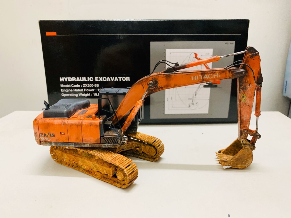 Hitachi Zaxis210-5 Hydrauric Excavator Muddy Edition 1/50