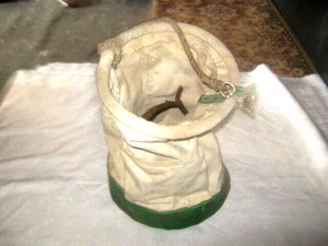 A 2nd Hand Heavy Duty Reinforced Canvas Horse/Animal Nose Feed Bag with Pockets