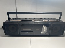 POWERS ON- Toshiba RT-8069 Stereo Radio Cassette Recorder CD Boombox Parts