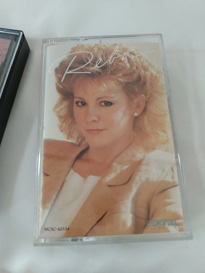 Lot of 6 Cassette Tapes Country Legend REBA McEntire Early Releases Foto 4 de 4
