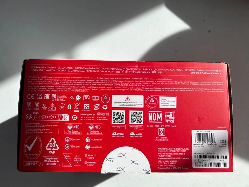 HYPERX Cloud III Wireless Gaming Headset - Black, BRAND NEW, DISPLAY ITEM - Image 3 of 4