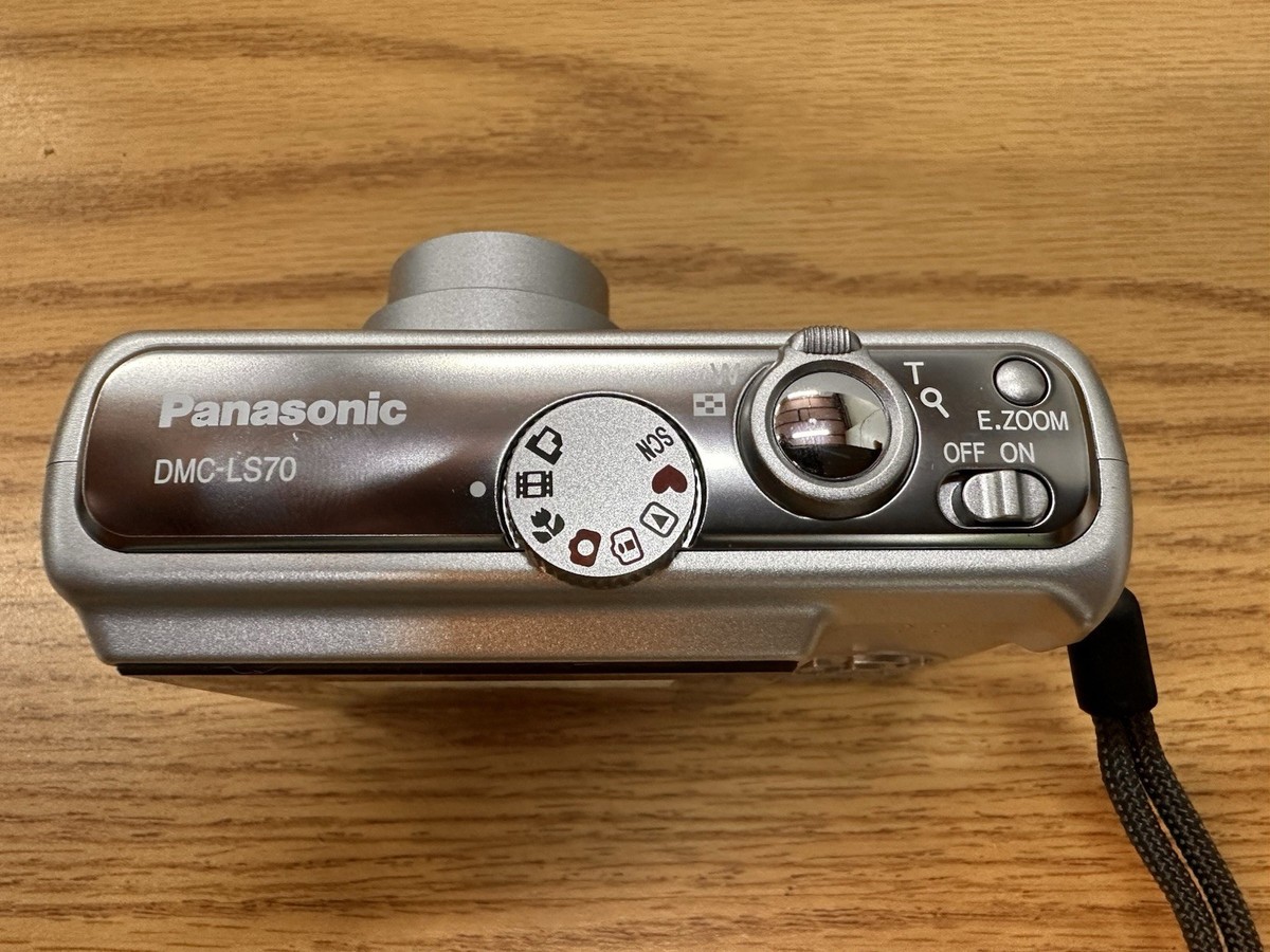 Panasonic LUMIX DMC-LS70 7.2MP Digital Camera - Silver W/ Box