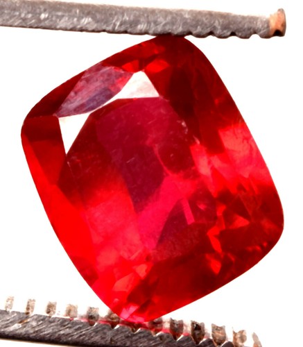 11.30 Cts. Natural Mozambique Red Ruby Cushion Shape Certified Gemstone - Picture 2 of 4