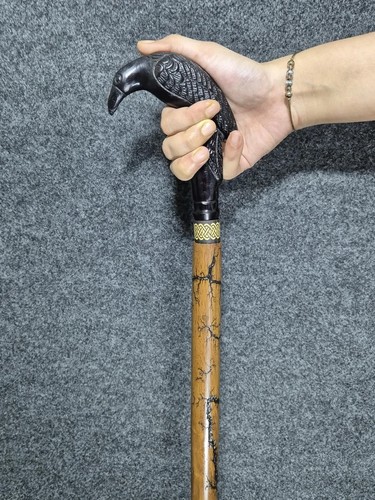 Antiker viktorianischer Gehstock aus Holz Stöcke Rabenkopf Griff Vintage Designer. - Bild 2 von 9