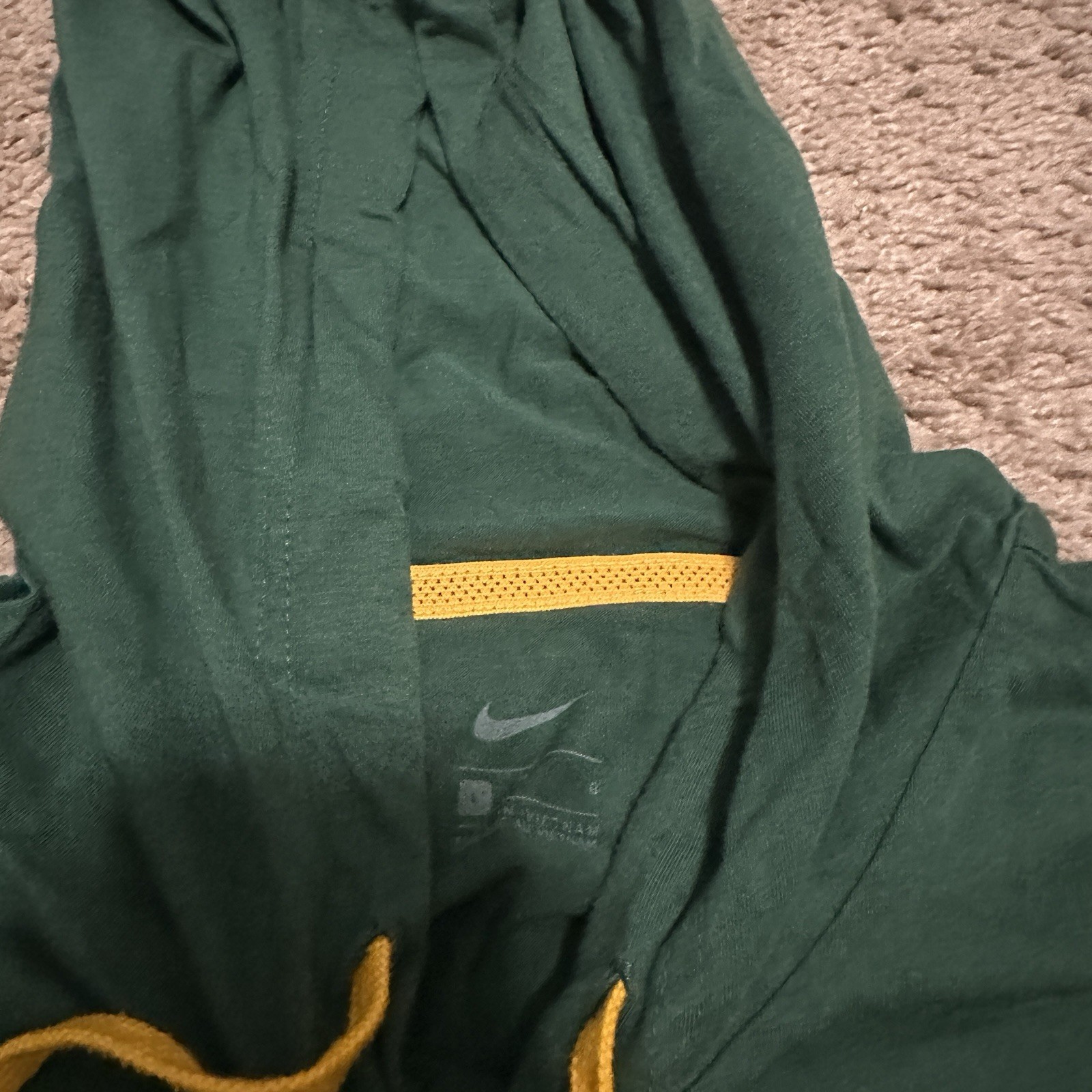 Baylor Bears Hoodie Mens Large Nike Pullover Bears Team Issued Football Green thumbnail 3