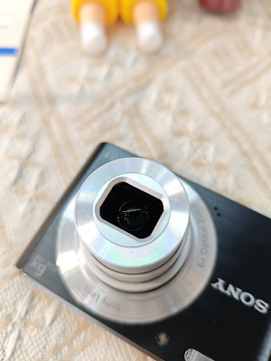 ✨未使用級美品✨ SONY Cyber-shot DSC-W810 シルバー Amazon | SONY(ソニー) デジタルカメラ Cyber-shot W810 光学6倍