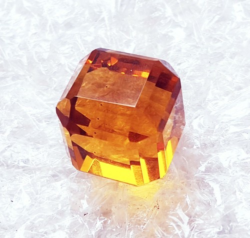 Orange Topaz Cube 50.05 Ct Certified Loose Gemstone With Free Gift - Picture 4 of 9