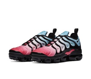 nike vapormax plus women's blue