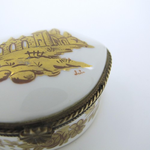 Caja de baratijas de porcelana SAKS QUINTO AVE pintada a mano LIMOGES dorada artista firmada - Imagen 6 de 10
