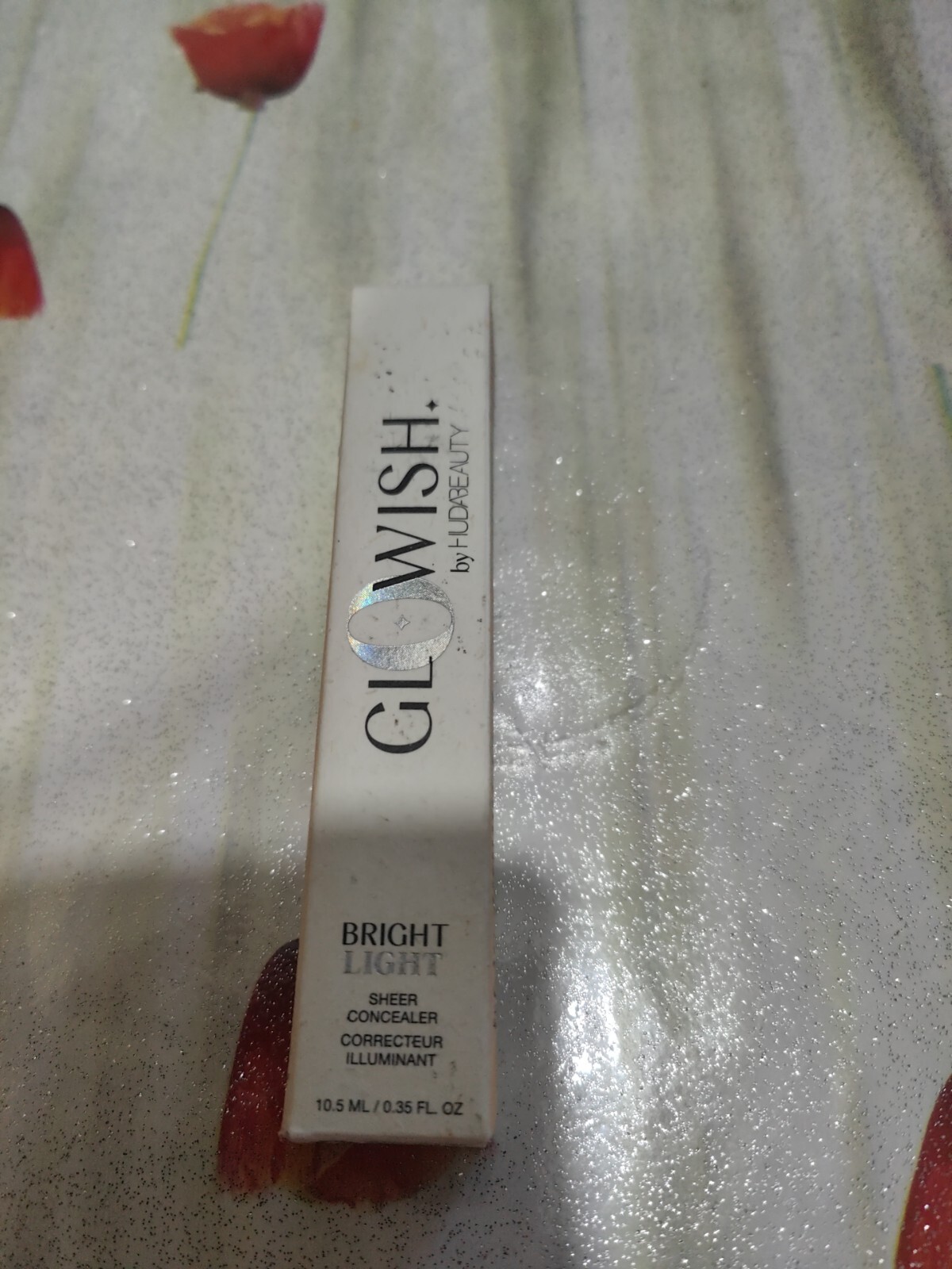 Huda Beauty GloWish Bright Light Hydrating Sheer Vegan Concealer Genuine 01 FAIR