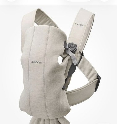 BabyBjorn NEW Baby Carrier Mini - 3D Jersey Newborn Carrier (7-25 lbs) Beige