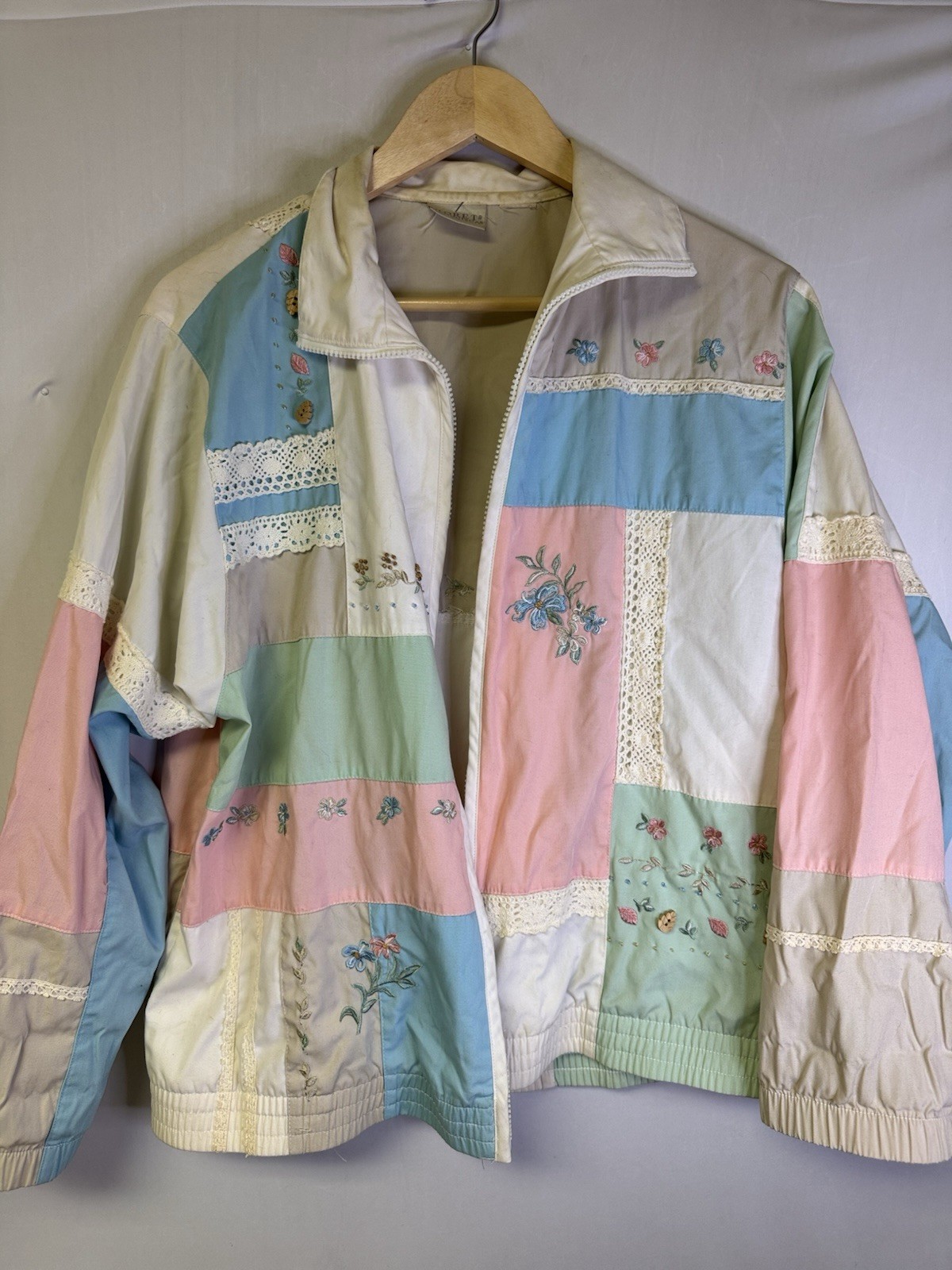 Vintage Cottagecore Patchwork Jacket M Embroidere… - image 1