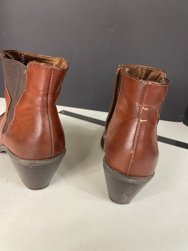 Sonoma Ankle Boots The "McKenzie" Elastic Side Panel with Block Heel Size 9M - Picture 6 of 8