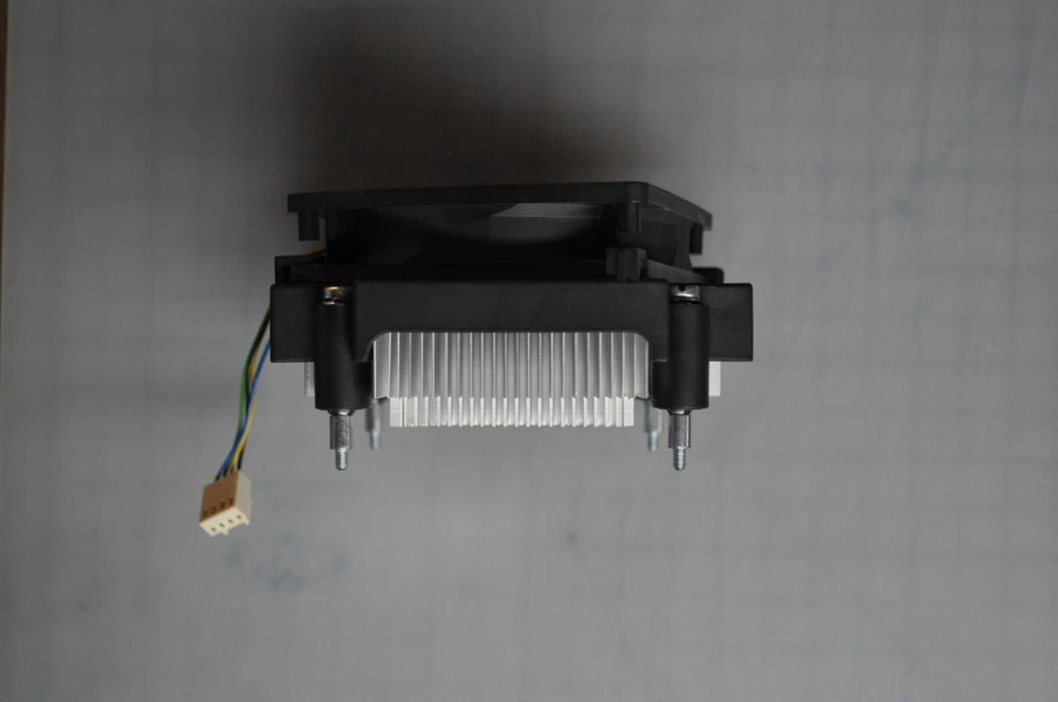 IBM SUREPOS 700 Cooling Fan & Heatsink AFC0812DD Grade A 93Y0050 - Image 3 of 4