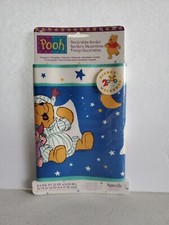 Disney Winnie the Pooh Piglet Wallpaper Border Prepasted 8.5 sq ft Sleep Bed New