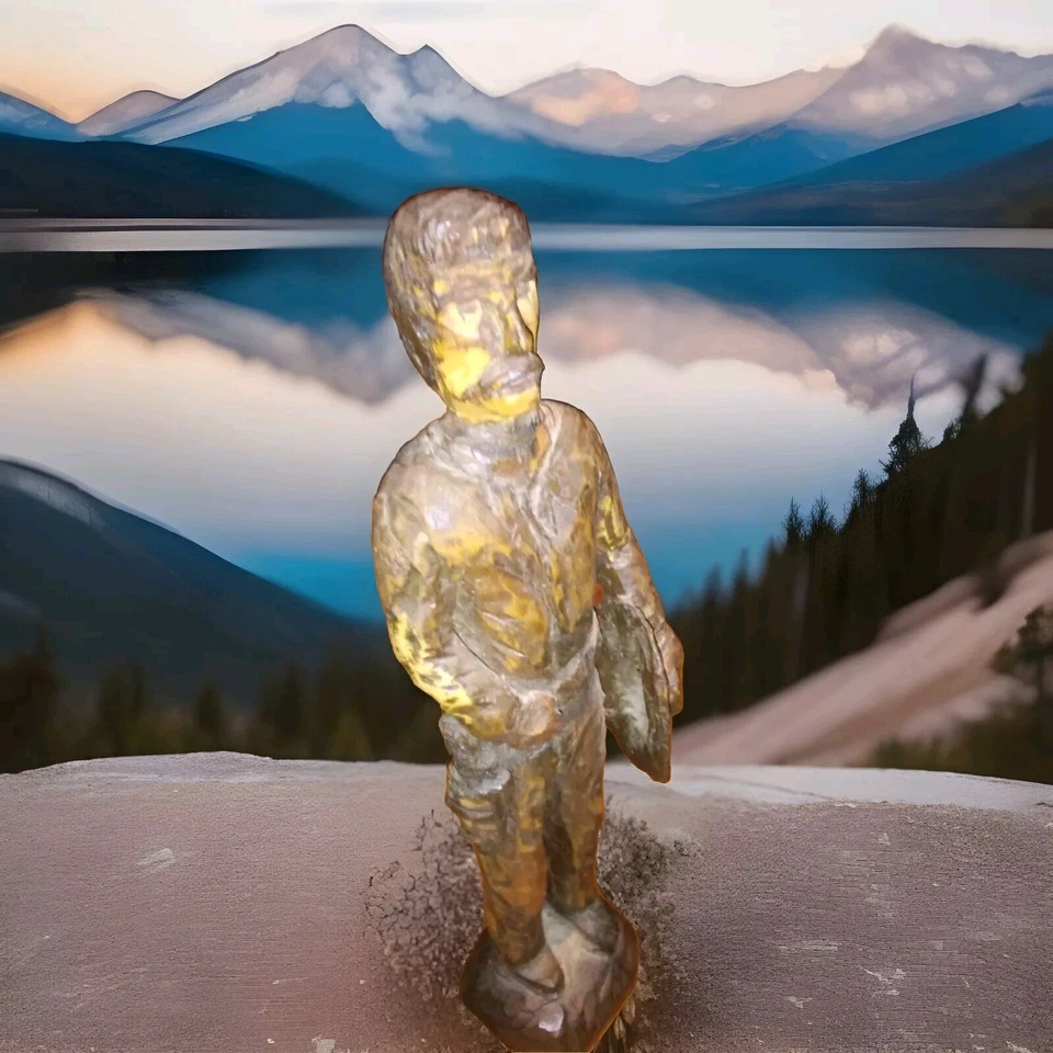 estatuas antiguas de madera tallada Foto 4 de 4