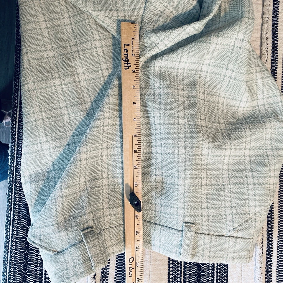 Vintage 70s SEARS Shorts Mens Size 36 PermaPrest Polyester Leisure Golf Green - Image 4 of 4