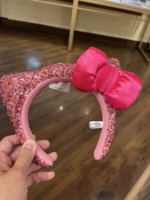 USJ Sanrio Hello Kitty Sequin Headband Pink Universal Studios Japan Exclusive
