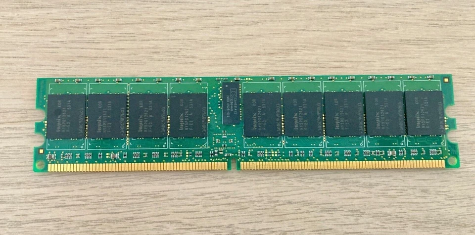 Hynix HYMP512R724-E3 AA-A 1GB 1Rx4 PC2-3200R-333-12 Memory - Image 2 of 2
