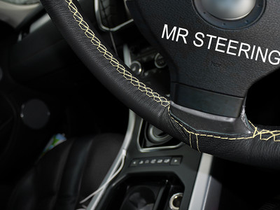 Custom Steering Ltd Steering Wheel Protector Jeep Wrangler JK Genuine Leather Cream, Double Stitching