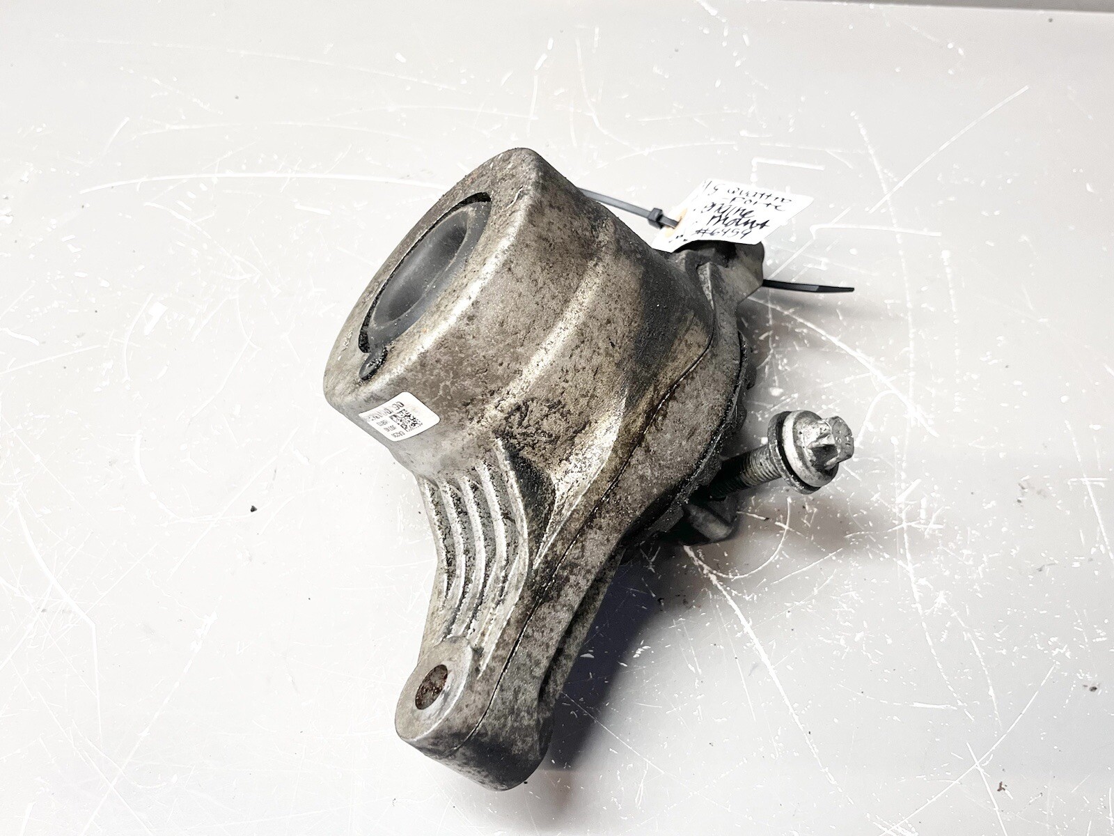 ⭐️2014-2020 MASERATI QUATTROPORTE 3.0L ENGINE MOTOR LEFT DRIVER MOUNT BRACKET OE