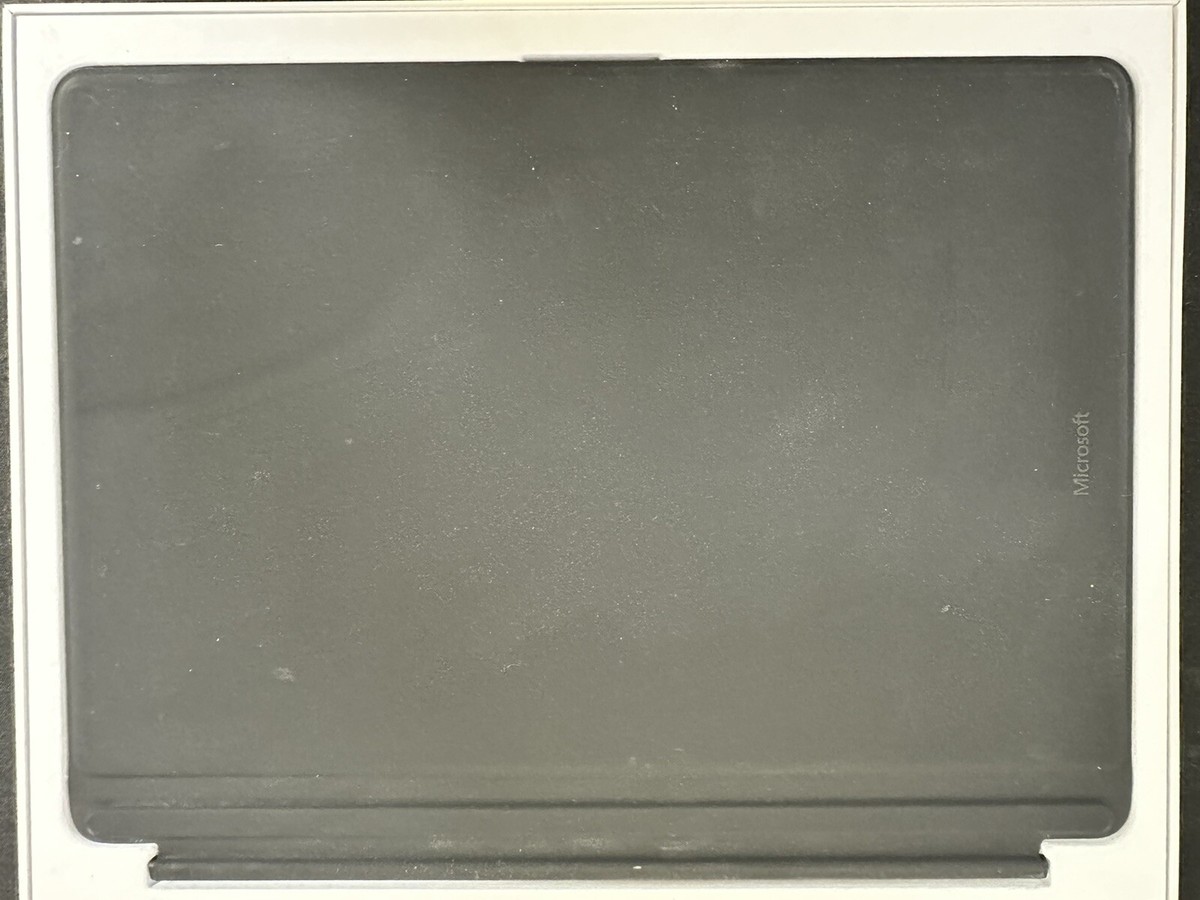 Microsoft Surface Pro X 1876 13