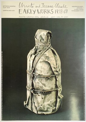 Christo and Jean-Claude - Wrapped Bottle - Ausstellungs-Plakat