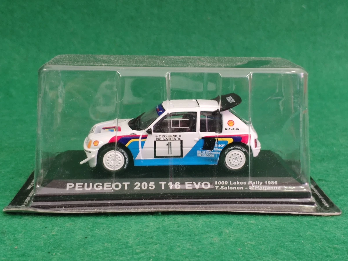 Peugeot 205 T16 Rally 1986 – Modellino IXO 1:24, Pressofuso, Saloni - copertina