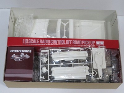 LARME セット Amazon.com: TAMIYA 1/10 Subaru Brat Off-Road Kit TAM58384A