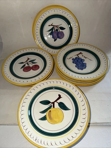 LOT 12 Stangl Pottery “Fruit” Pattern Luncheon Plates (12471)