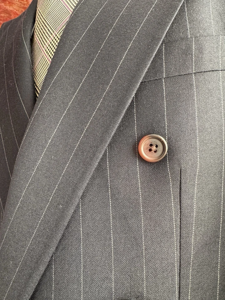 Vintage Chaps Ralph Lauren Double Breasted Pinstripe Suit Jacket ~42R - Image 2 of 4