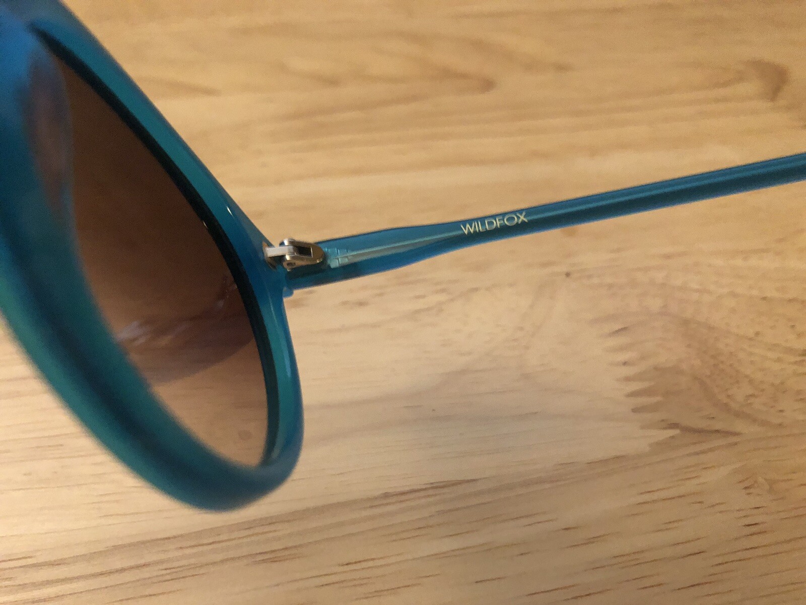 WILDFOX Steff Women’s Sunglasses - Translucent Bl… - image 6