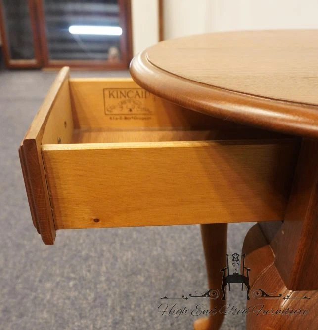 Mesa auxiliar KINCAID FURNITURE roble macizo rústico estilo rural 23" ovalada Foto 4 de 4