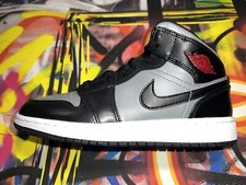 Nike Air Jordan 1 Mid GS Shadow Black Grey Size 4Y/ Women  s 5.5 554725-096 Bin11