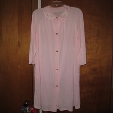 Vintage 1950s Aristocraft Pink Embroider Lace Robe Negligee Button Sleepware S