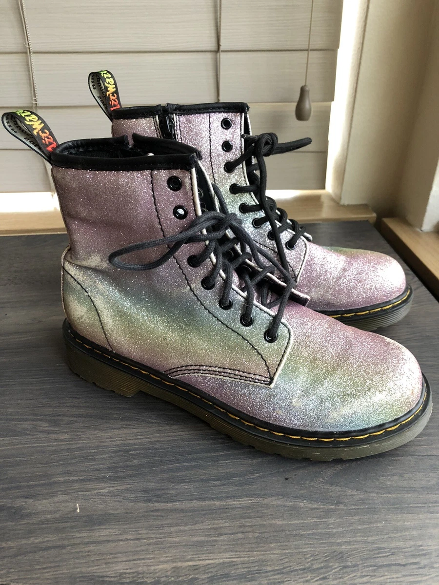 Dr martens 2025 kids rainbow