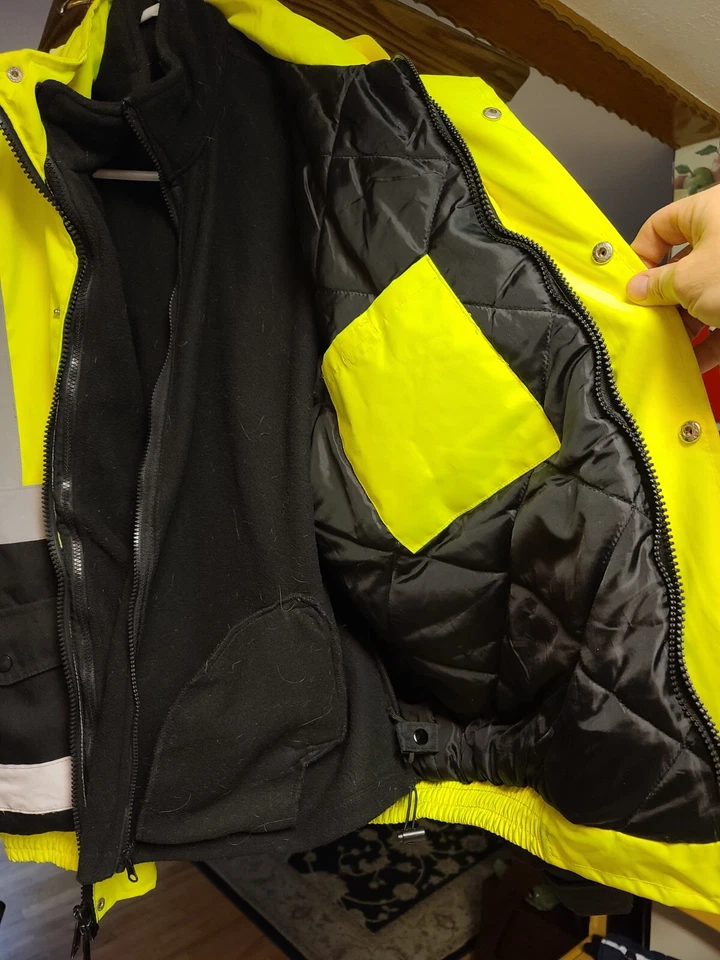 Utility Pro Men's Class 3 High Visibility 3-in-1 Bomber Jacket with Teflon - Image 2 of 4