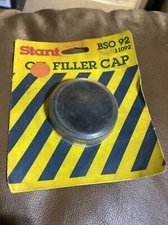 Stant 11092 Engine Oil Filler Cap Rough Package