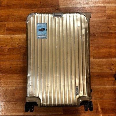 RIMOWA 917.63 TOPAS gold 4Wheel 60L Cabin Suitcase Silent Wheels Carry Case Used