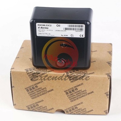 1PCS Siemens The sensor switch RMO88.53C2 NEW