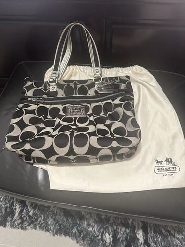 Coach Poppy Handbag 15316 - Gem