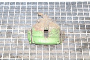 VW PASSAT CC 357 Bremssattel vorne rechts 2.00 Diesel 125kw 2010 15489538