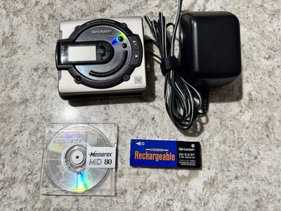 Sharp MD-MS702 MK Portable Mini Disc Recorder Silver