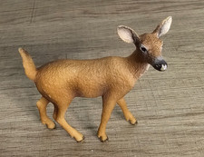 Schleich White - Tailed Doe , lifted tail, Deer 3" Long Figure Hand Painted