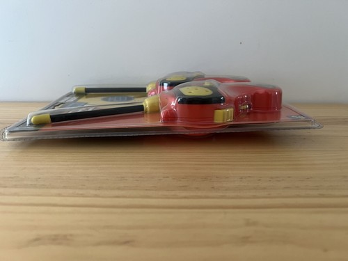 The Simpsons Toys Walkie Talkies New Sealed 2005 Rare 40.677 MHz Free Postage - Picture 4 of 5