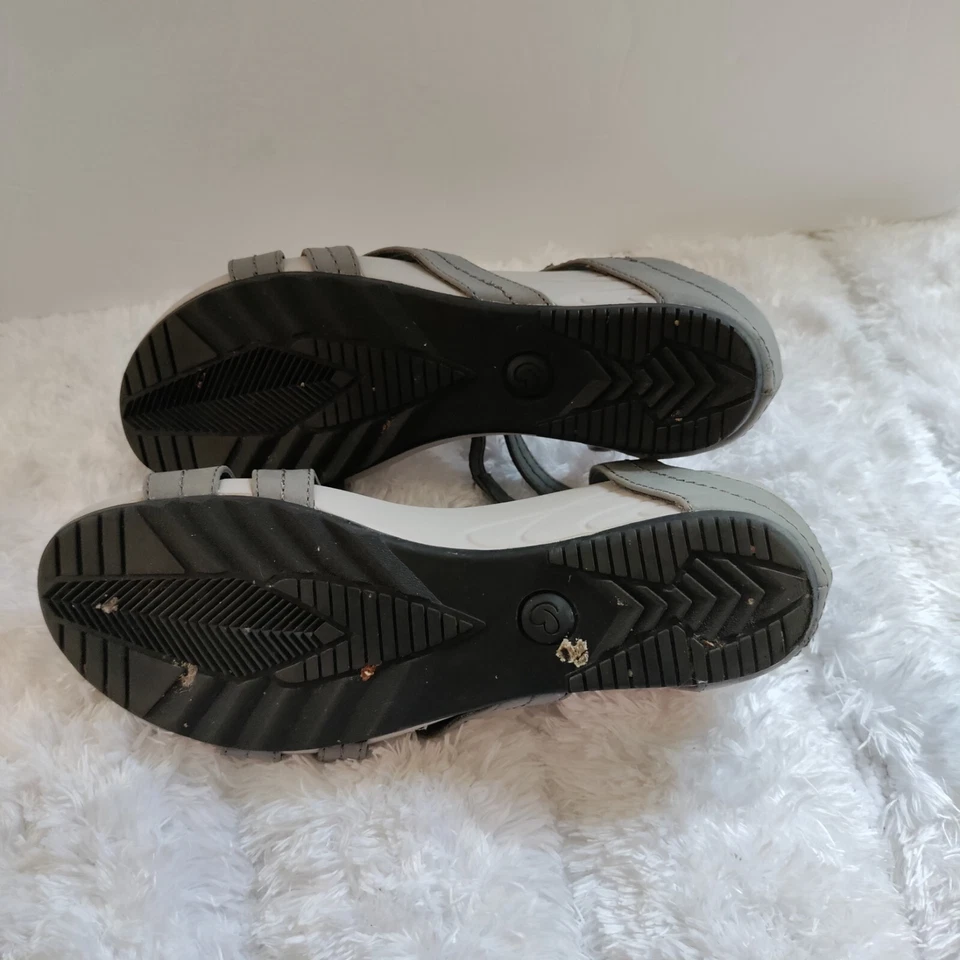 BareTraps Belina Memory Foam Sandals Gray Hook and Loop Sz 8 M - Image 2 of 4