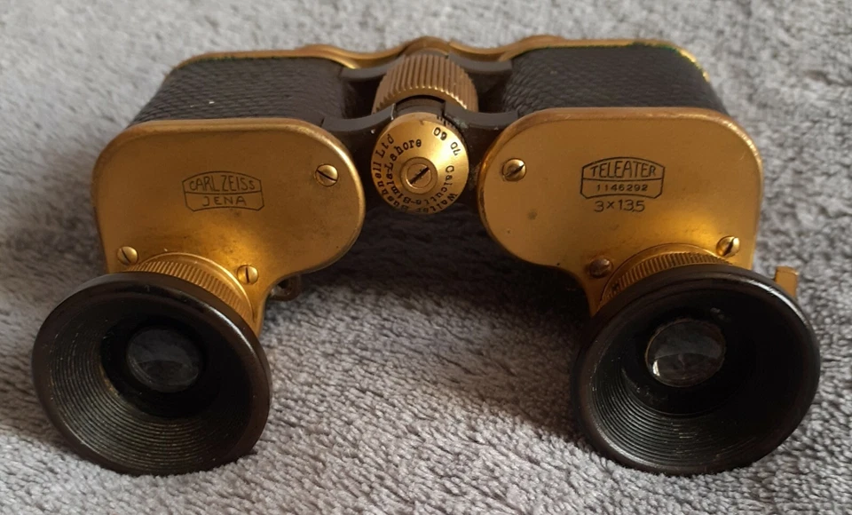Vintage Cased Carl Zeiss Opera Glasses 3 x 135 - Image 2 of 4
